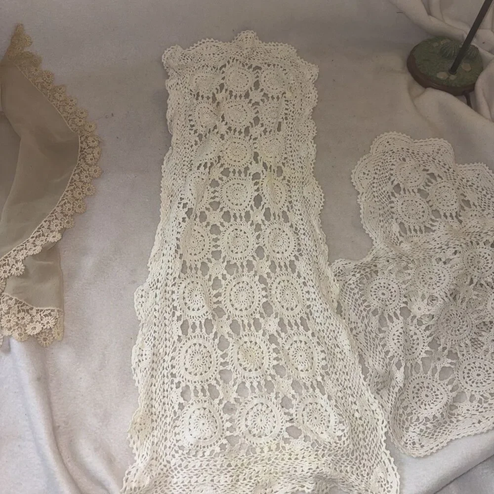 Antique Beautiful Doilies Handmade crocheted lace Doilie lot of 6 Sheer Floral